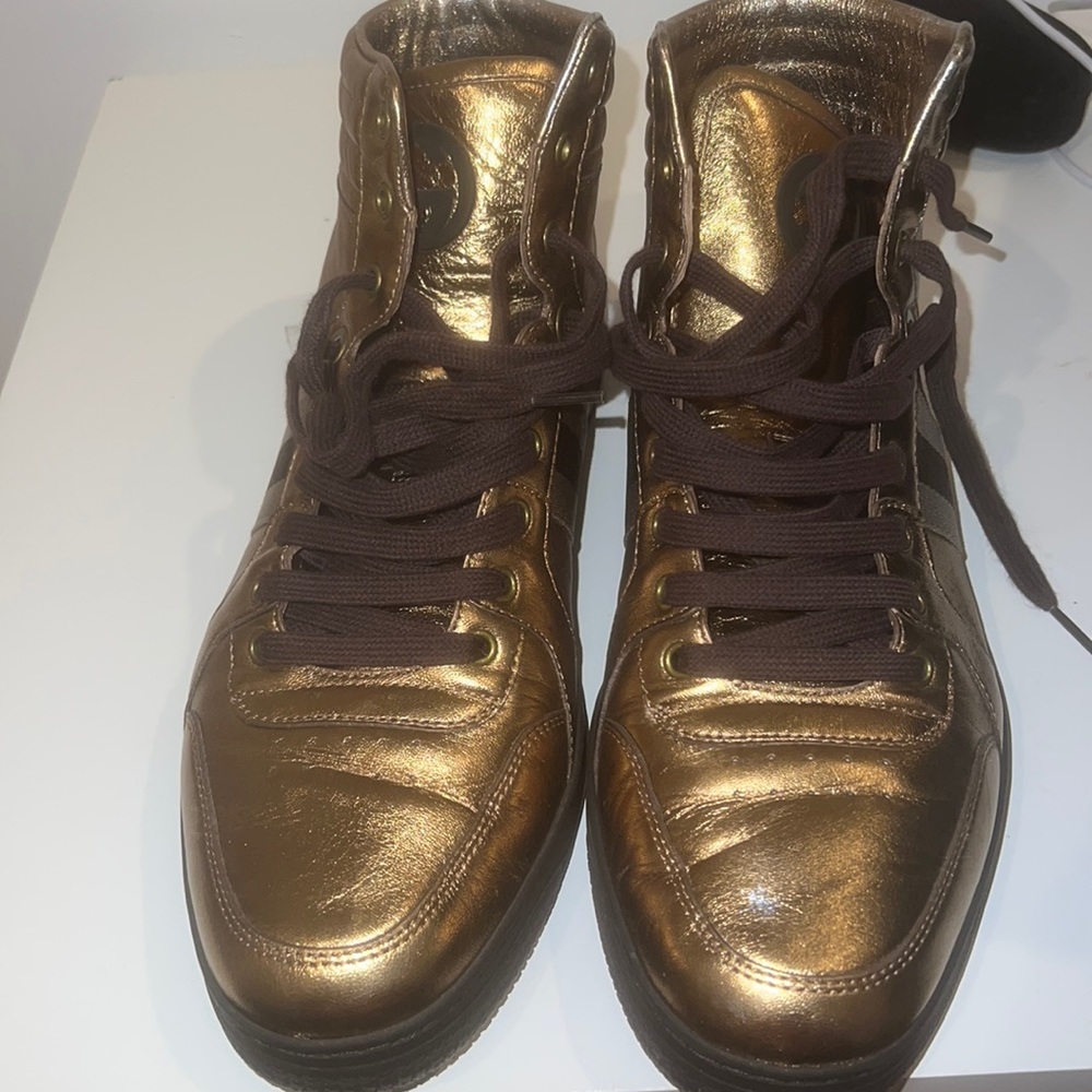 Gucci sneakers